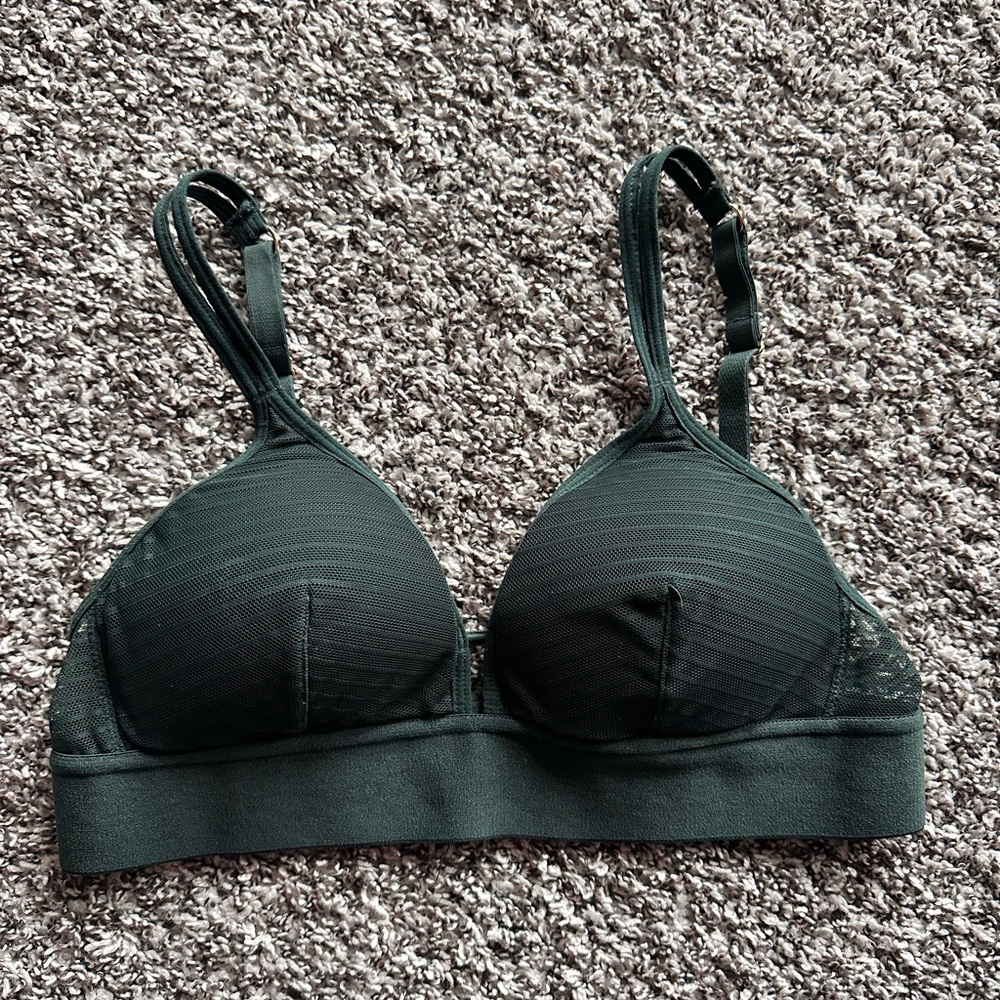Lively All You wireless bra in evergreen size small